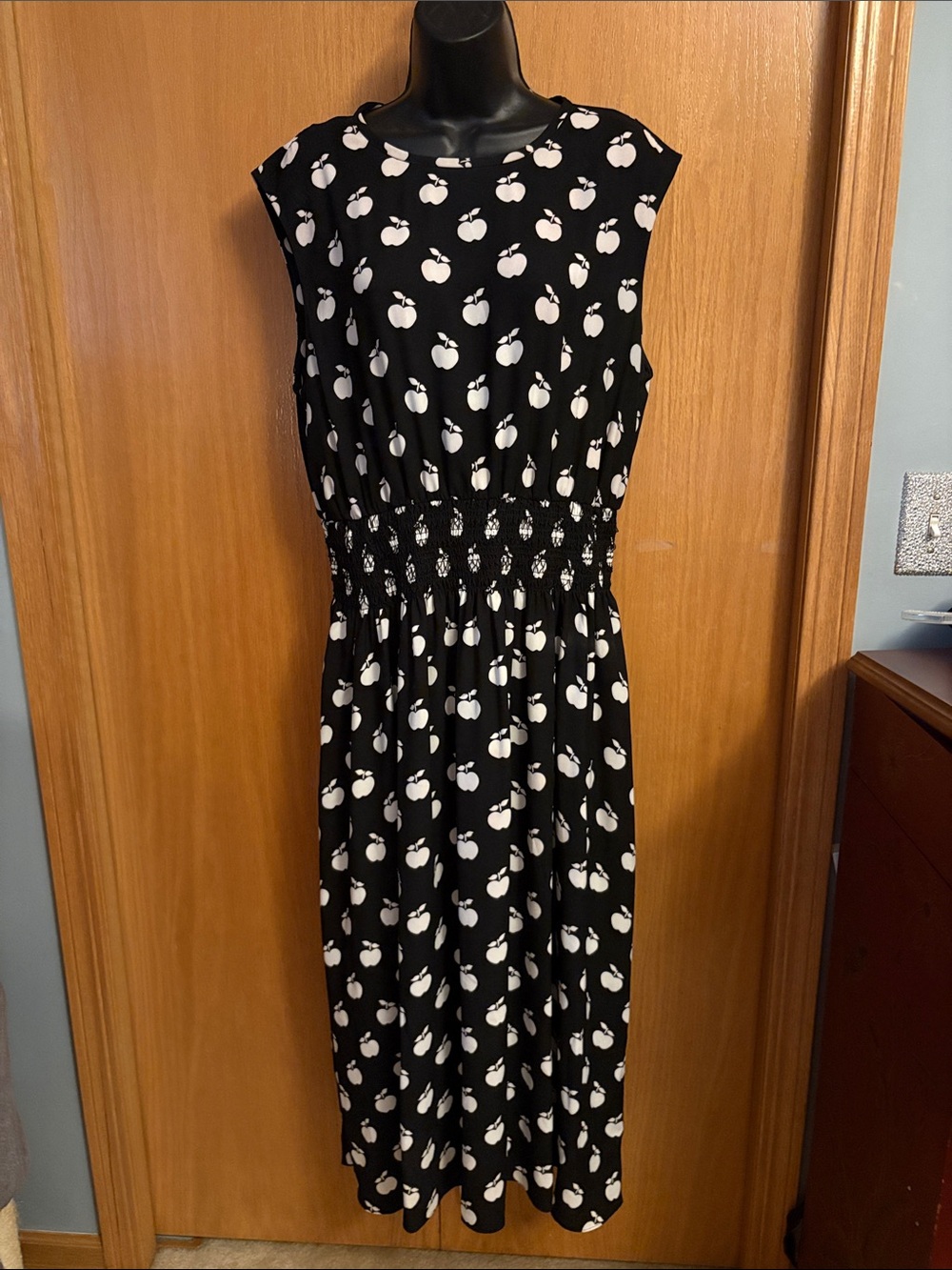 Black Apple-Print Sleeveless Midi Dress